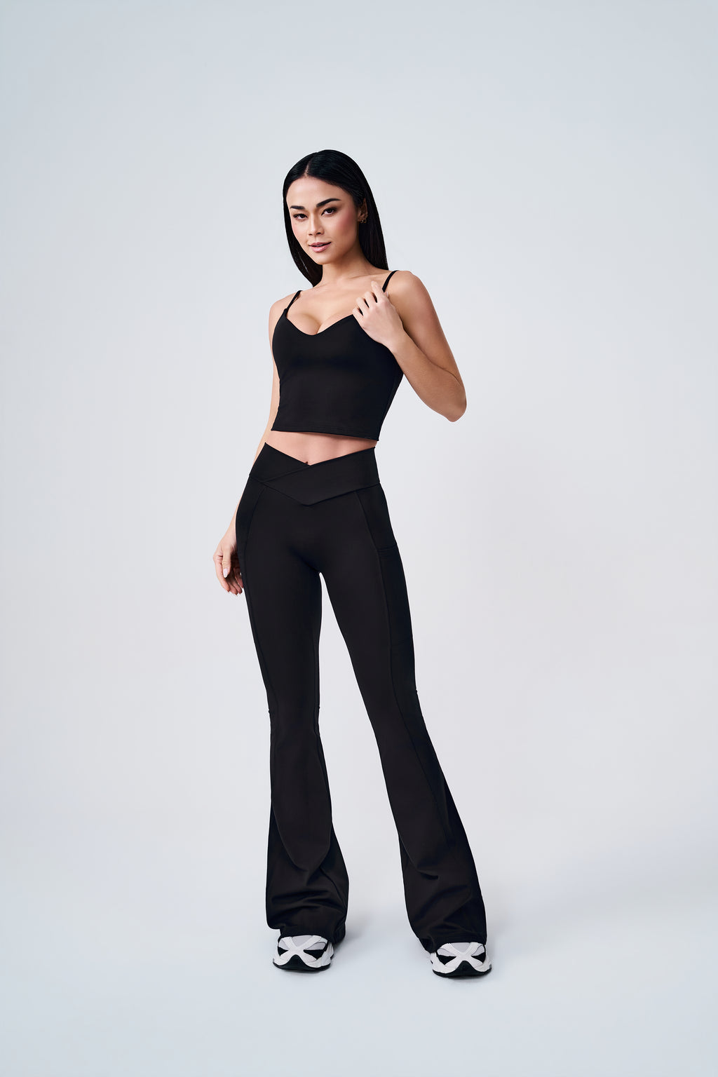 CROPPED TULIPA