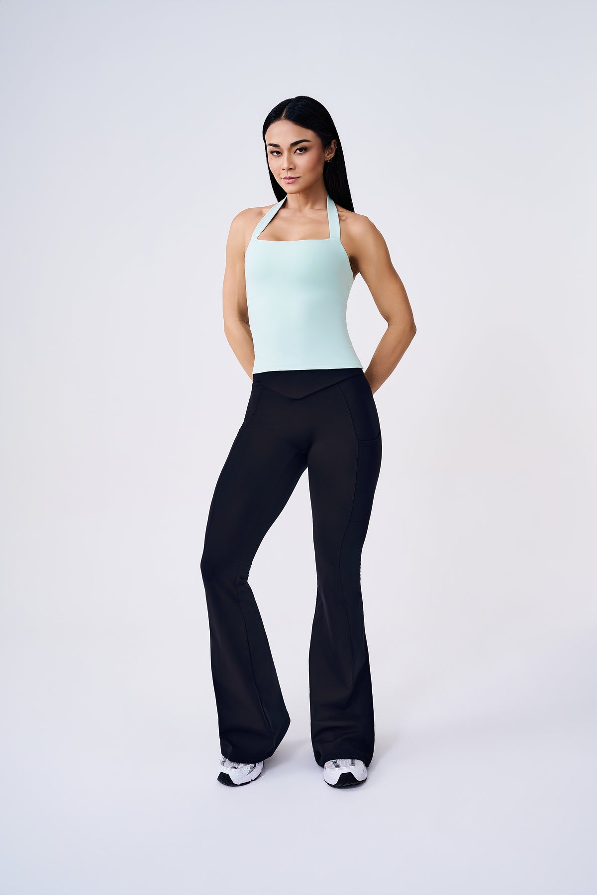 HALTER TOP