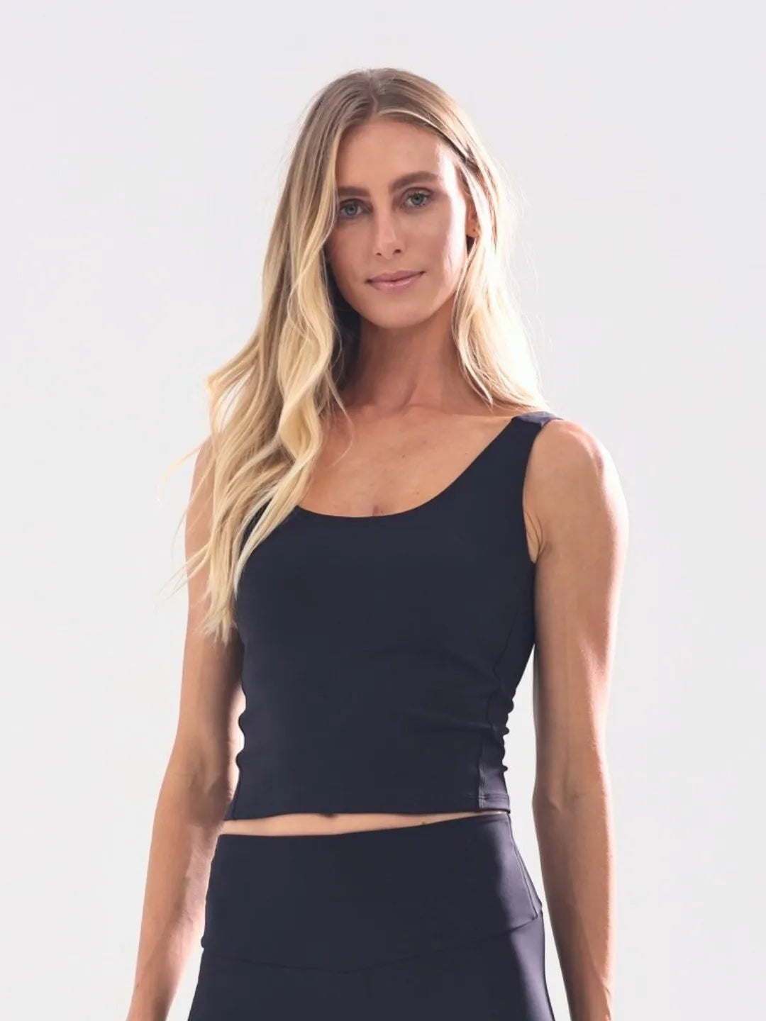 CROPPED CHARLOTTE