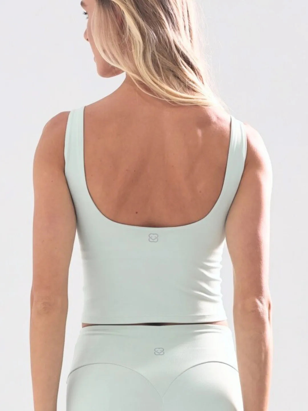 CROPPED CHARLOTTE